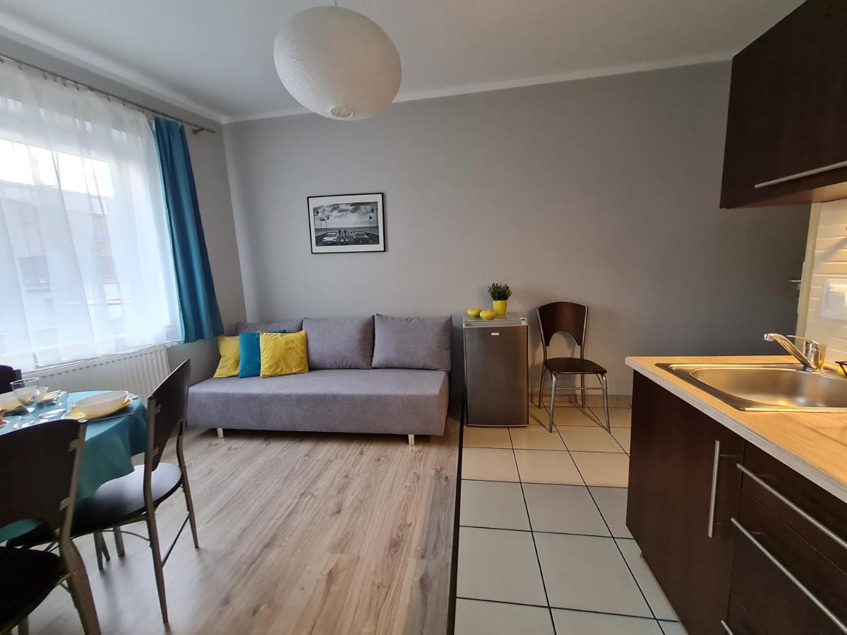 Bela - Pokoje Z Aneksami I Apartamenty Kołobrzeg Exterior foto