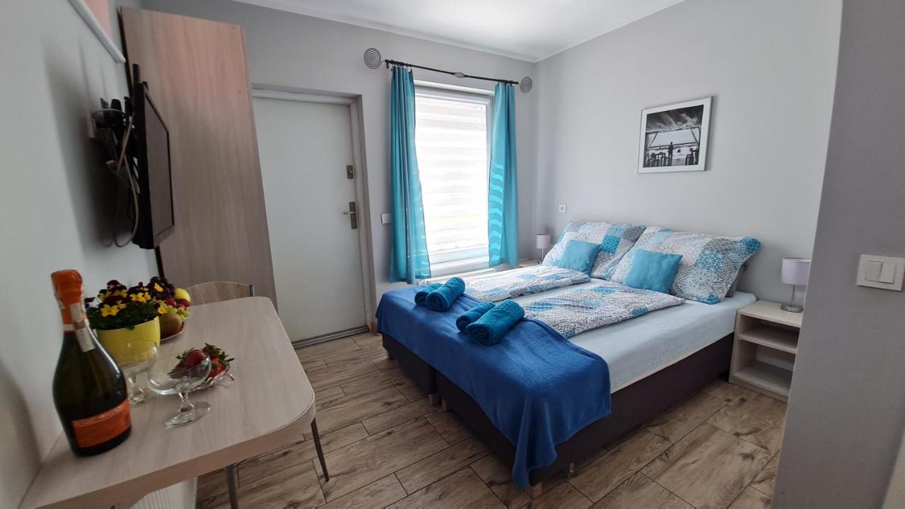 Bela - Pokoje Z Aneksami I Apartamenty Kołobrzeg Exterior foto