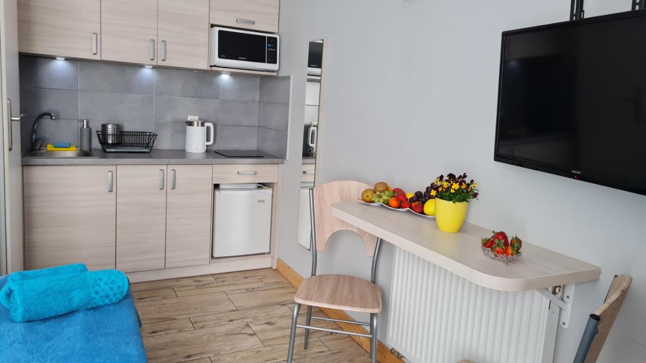 Bela - Pokoje Z Aneksami I Apartamenty Kołobrzeg Exterior foto