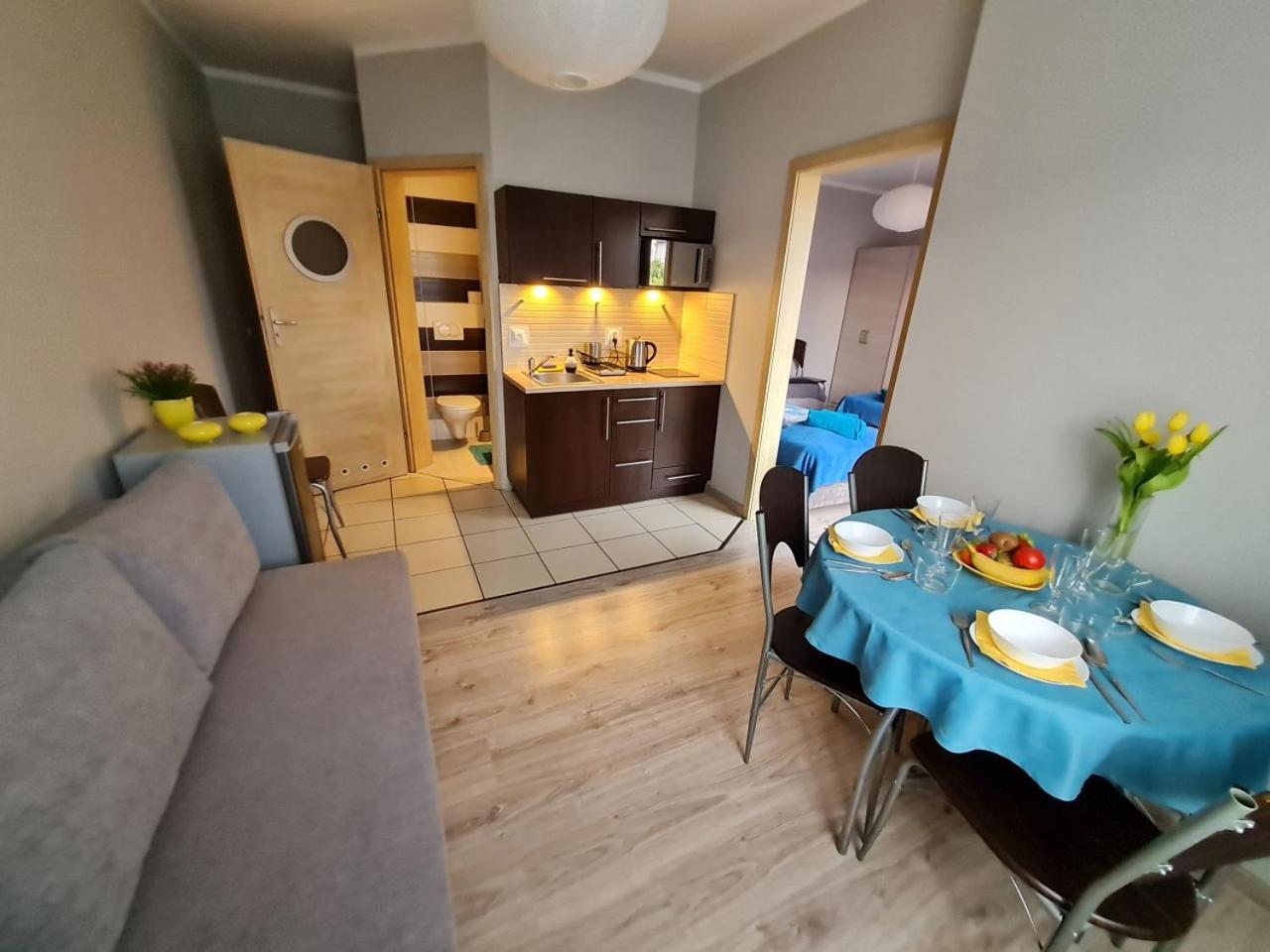 Bela - Pokoje Z Aneksami I Apartamenty Kołobrzeg Exterior foto